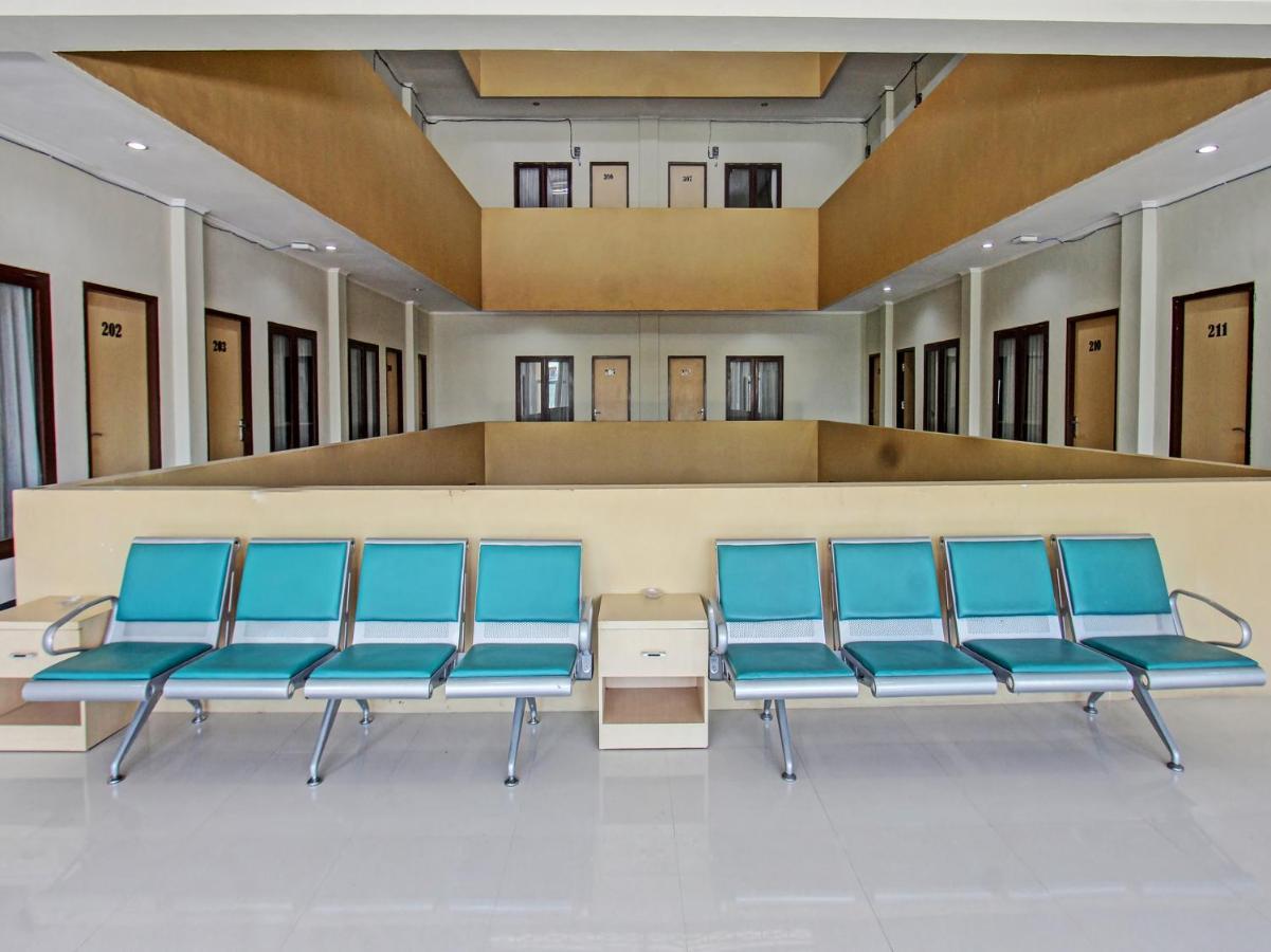 Oyo 91617 Hotel Mutiara Lombok Eksteriør bilde