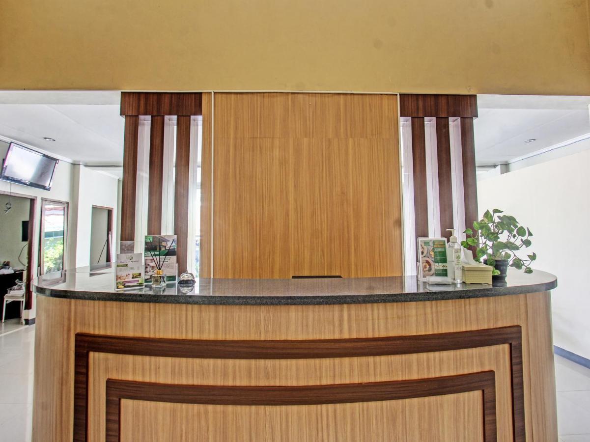 Oyo 91617 Hotel Mutiara Lombok Eksteriør bilde
