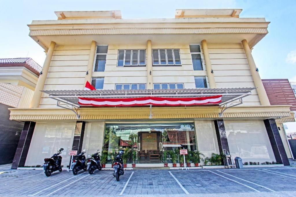 Oyo 91617 Hotel Mutiara Lombok Eksteriør bilde